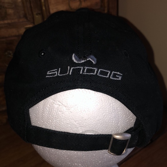 Sundog Golf baseball hat - Picture 5 of 7